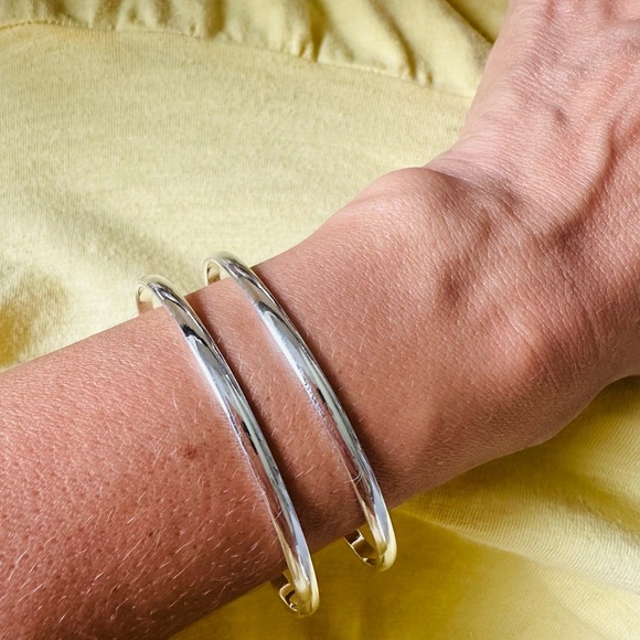 Silver Double Circle Line Bangle Bracelet For Woman Cuff bracelet - Picture 9 of 9